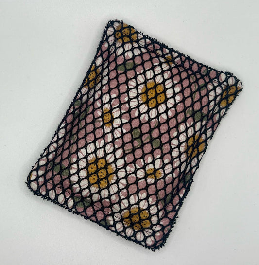 Pink Daisy Washable Sponge | Sustainable Dish Sponge